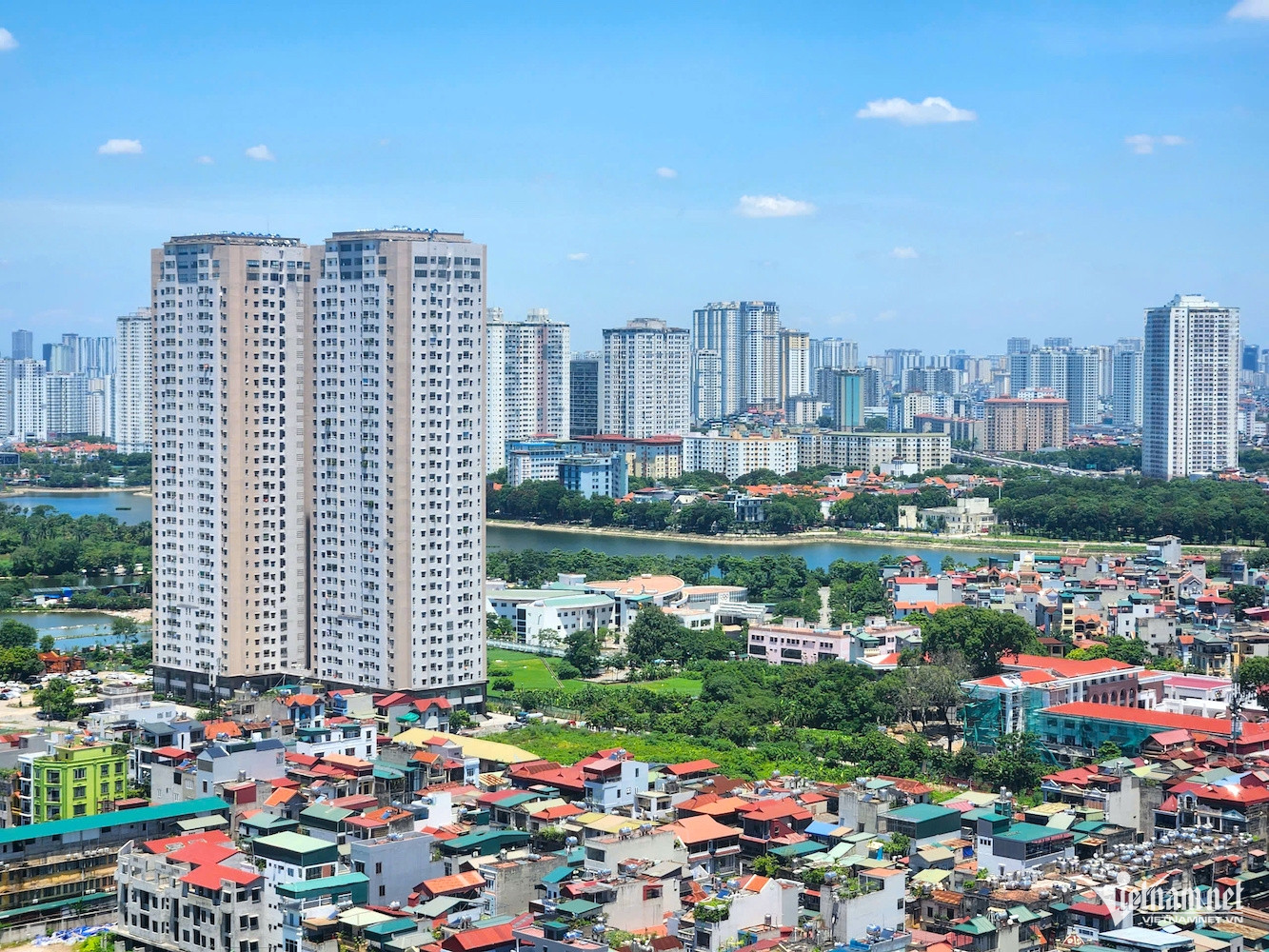 https://tintuc.nhabansaigon.com/wp-content/uploads/2026/01/bat-dong-san-vietnamnet-1198.jpeg
